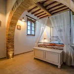 - La Campagna Di San Francesco Alloggio per agriturismo *