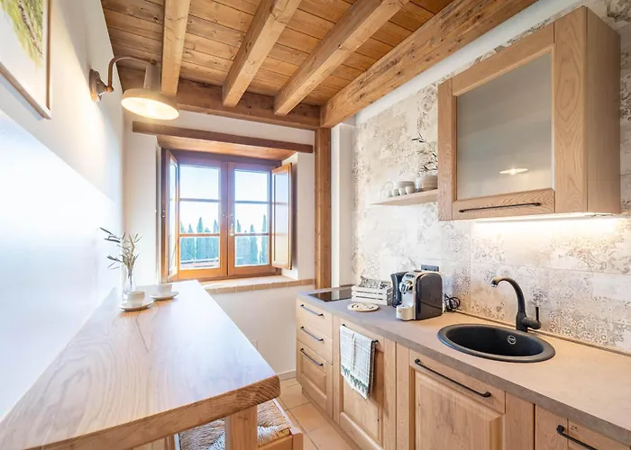 - La Campagna Di San Francesco Farm stay Assisi